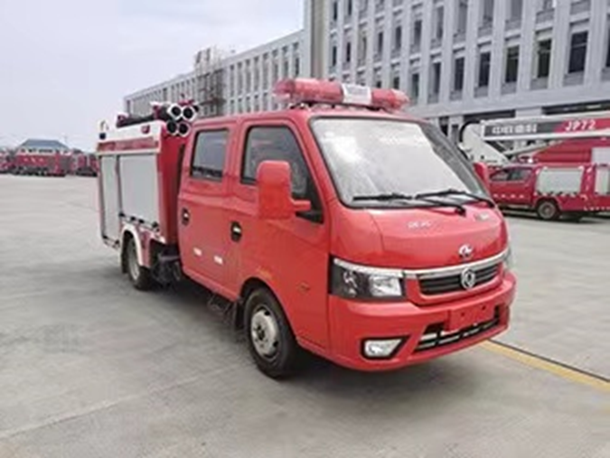 東風途逸（國六）1噸水罐消防車